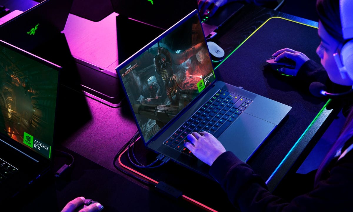 Razer Blade 16 240 Hz