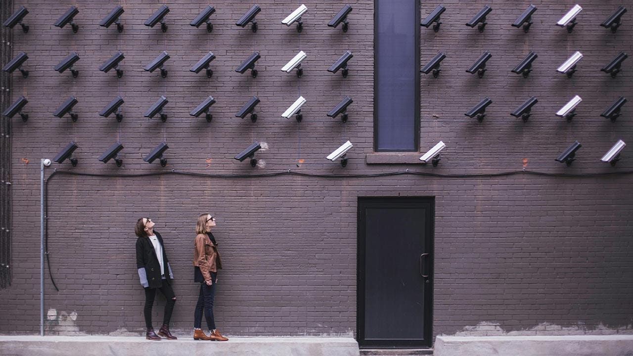 7 claves para elegir el mejor sistema de videovigilancia para el hogar