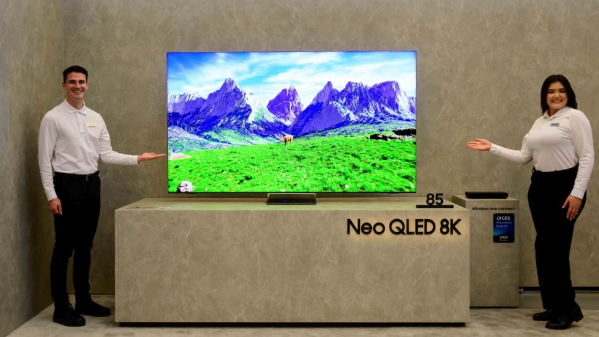 Neo QLED 4K QN90F Vision AI Smart TV (2025)