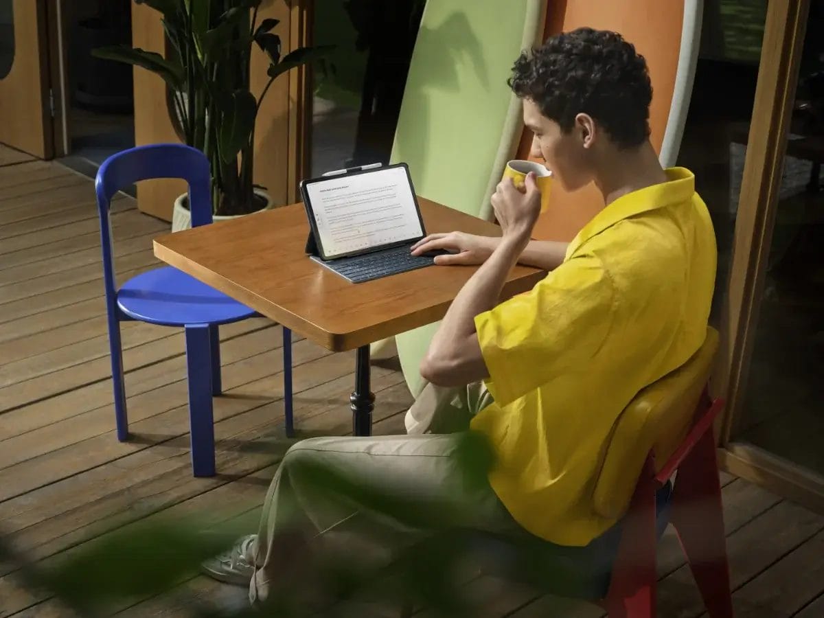 POCO Pad M1, dispositivo utilizado para leer y  para estudiar, entre muchas funciones más